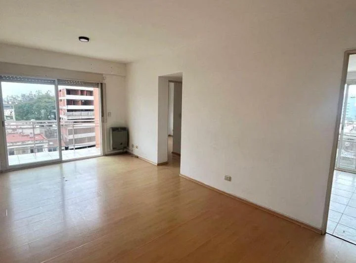Alquiler Dpto de 2 Ambientes con pileta y Cochera 1