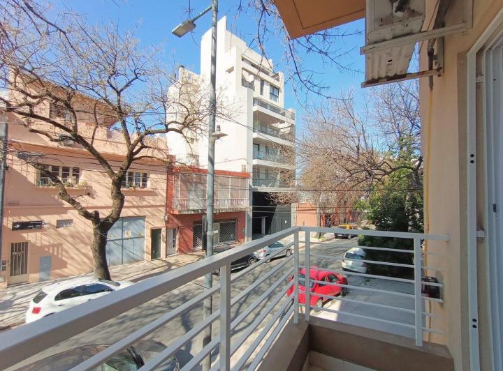 ALQUILER MONOAMBIENTE BALCÓN AL FRENTE - PQUE CHAS 4