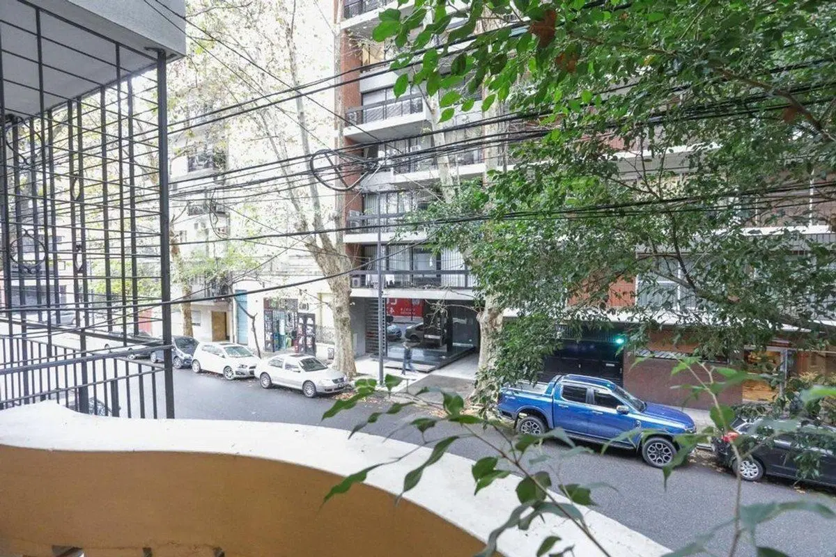VENTA DEPARTAMENTO 3 AMBIENTES COLEGIALES 2
