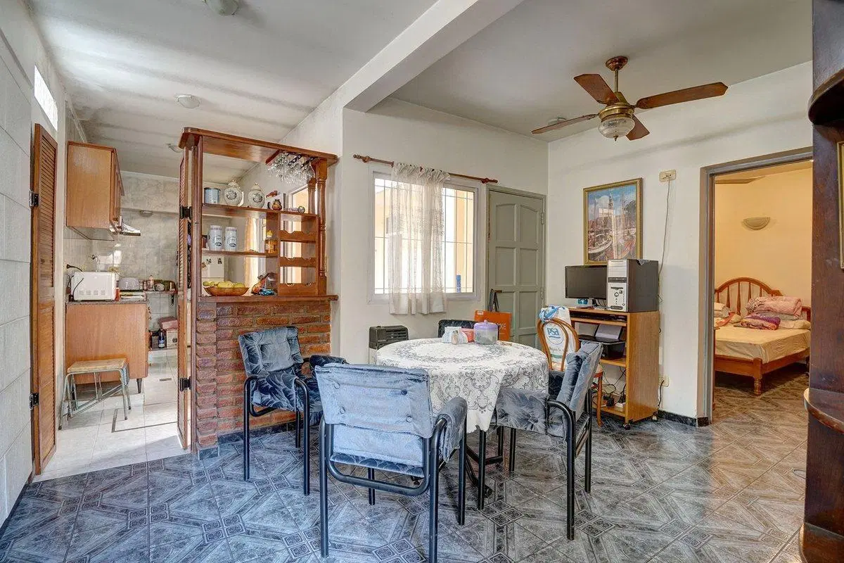 CASA 4 AMB LOTE PROPIO C/ TERRAZA - VENTA / BOEDO 3