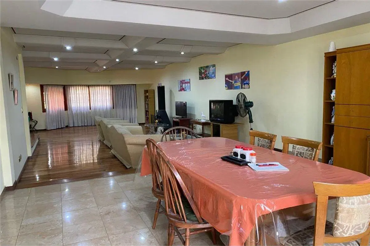 VENTA CASA 6 AMBIENTES BOEDO 4 COCHERAS AP CRED 5