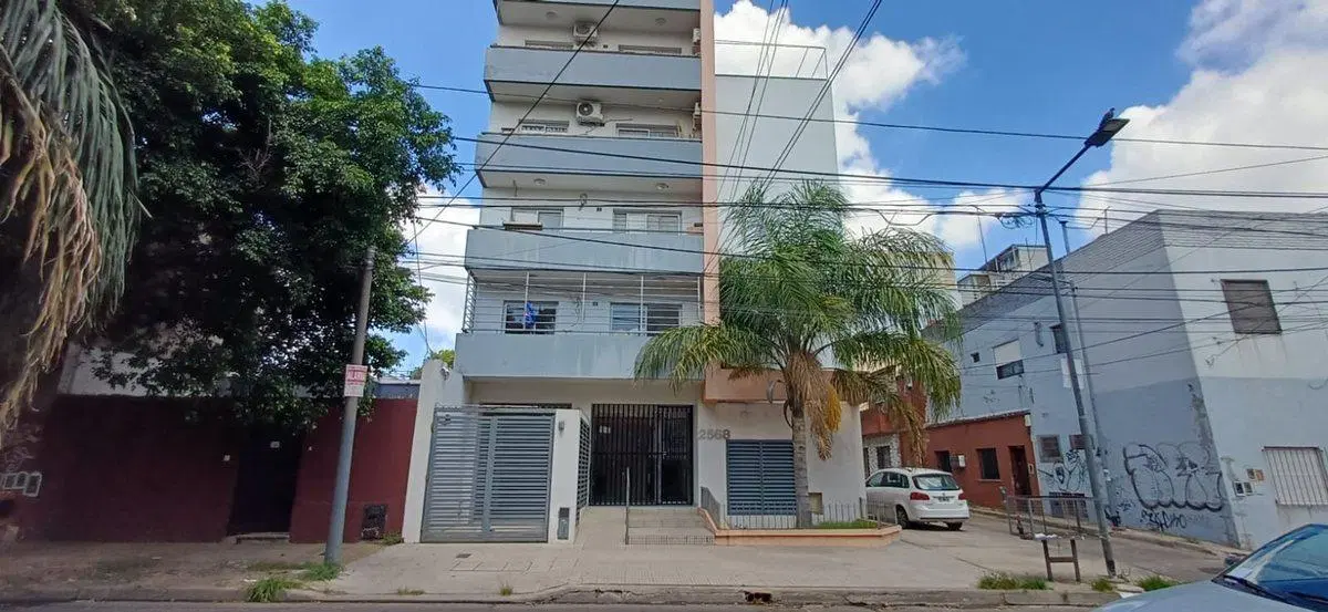 VENTA DEPARTAMENTO 2 AMB BALCON-SAN MARTIN CENTRO 2