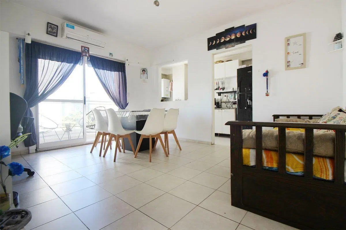 DEPARTAMENTO 3 AMBIENTES AVELLANEDA 56 M2 BCÓN/PTA 4
