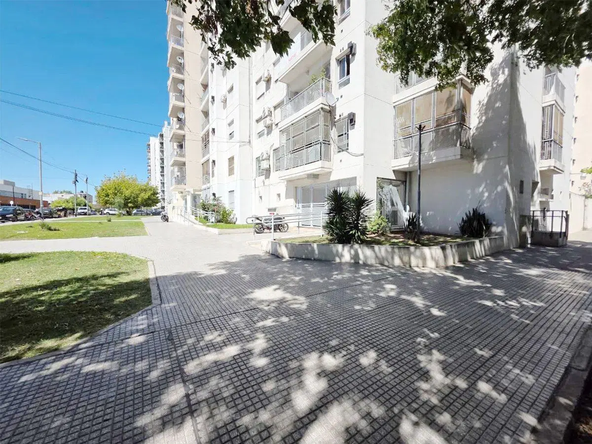 DEPARTAMENTO 3 AMBIENTES AVELLANEDA 56 M2 BCÓN/PTA 3