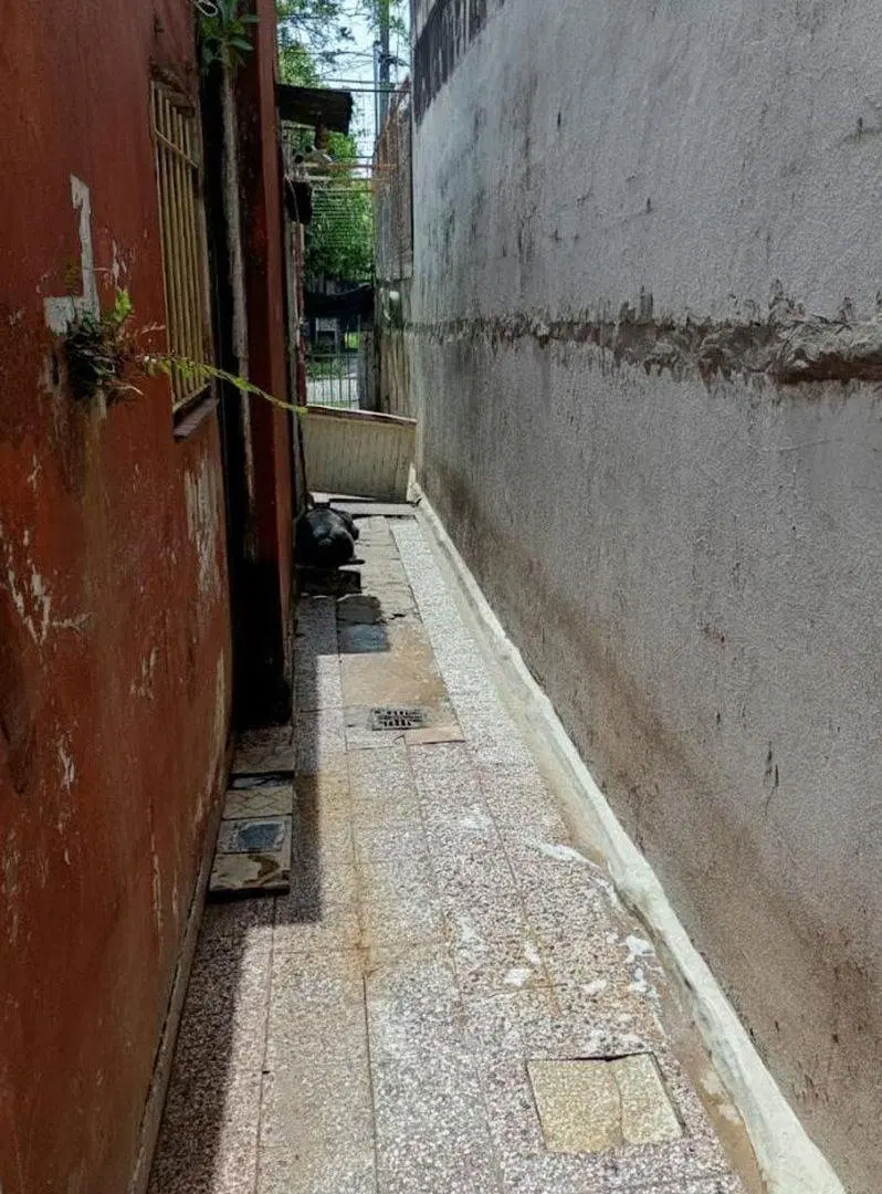Venta Casa a Refaccionar en San Andres 4