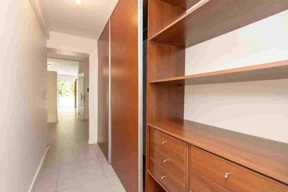 Venta departamento 2 ambientes Las Cañitas c/patio 4