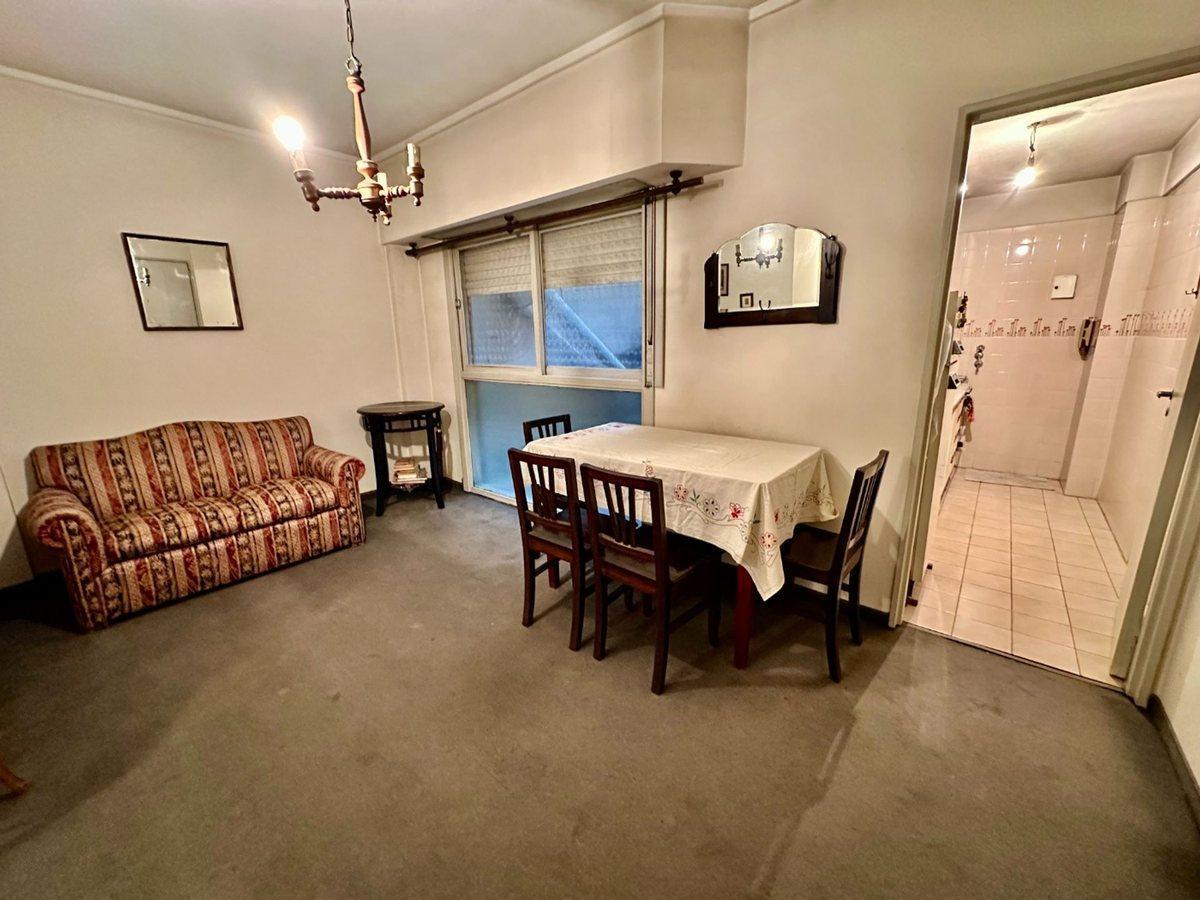 VENTA DEPARTAMENTO 2 AMBIENTES BALCON RECOLETA