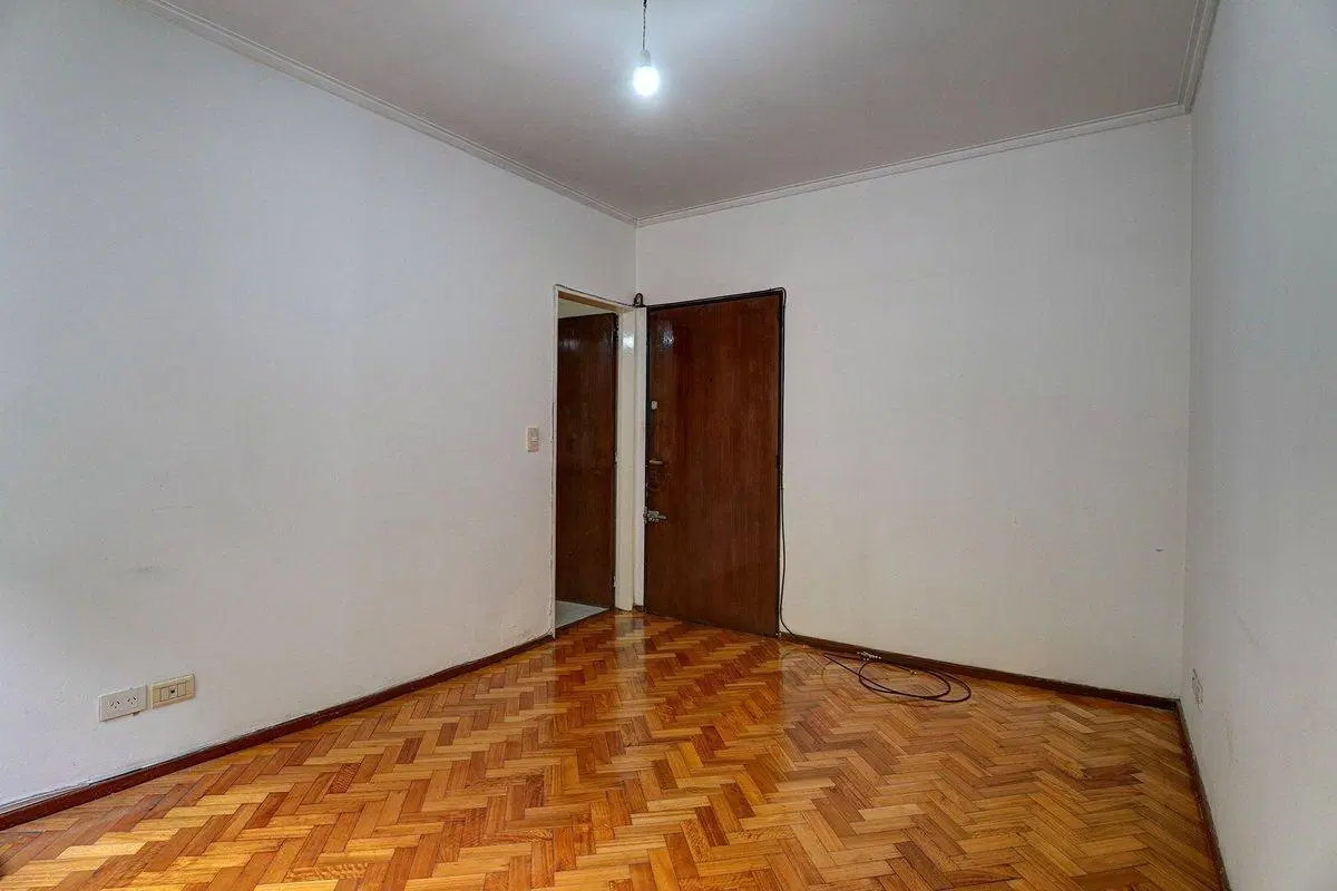 Depto. dos ambientes en V Urquiza - apto prof 5