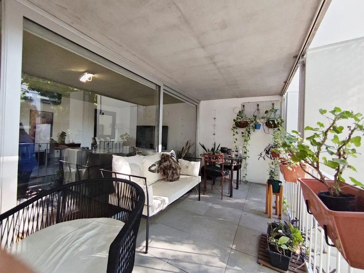 VENTA DEPARTAMENTO 3 AMBIENTES CON COCHERA Y PATIO 5