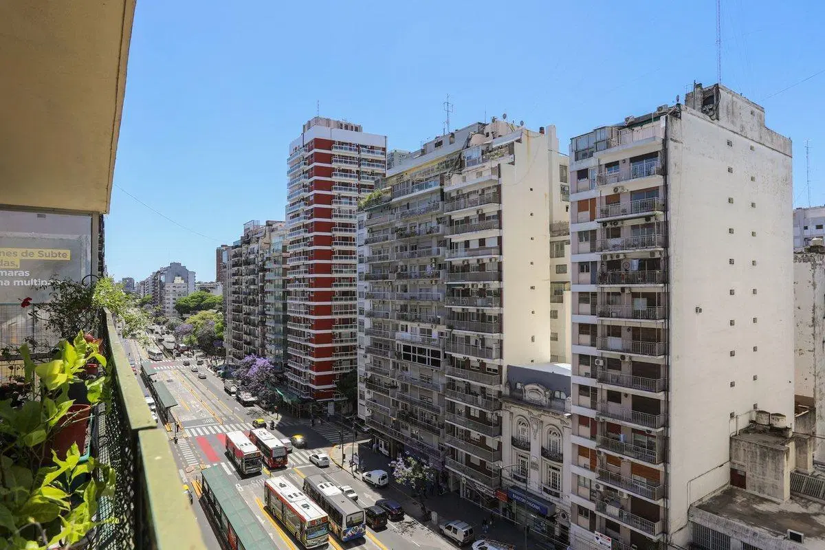VENTA DEPARTAMENTO  4 AMBIENTES  BELGRANO  BALCON 5