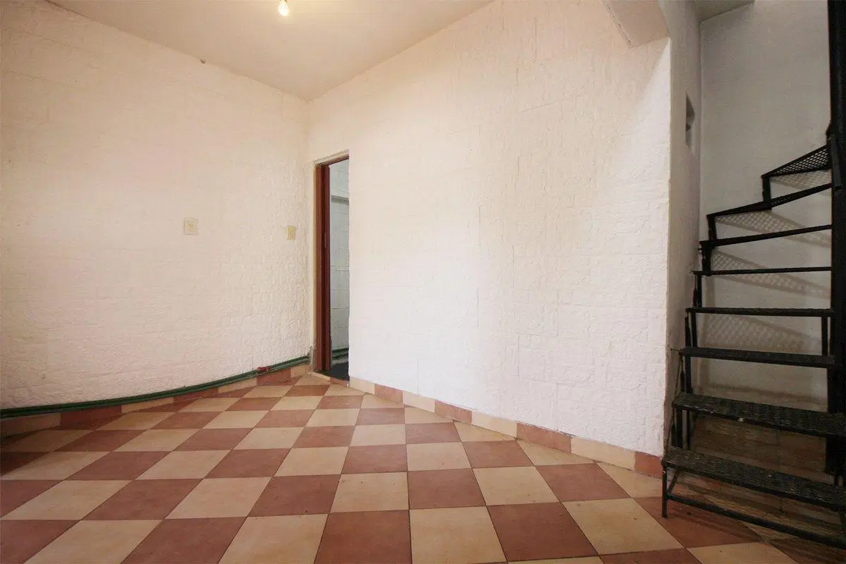 2 PHs 4 1/2 AMBIENTES VILLA MAIPÚ. PATIO. 52 M2. 5