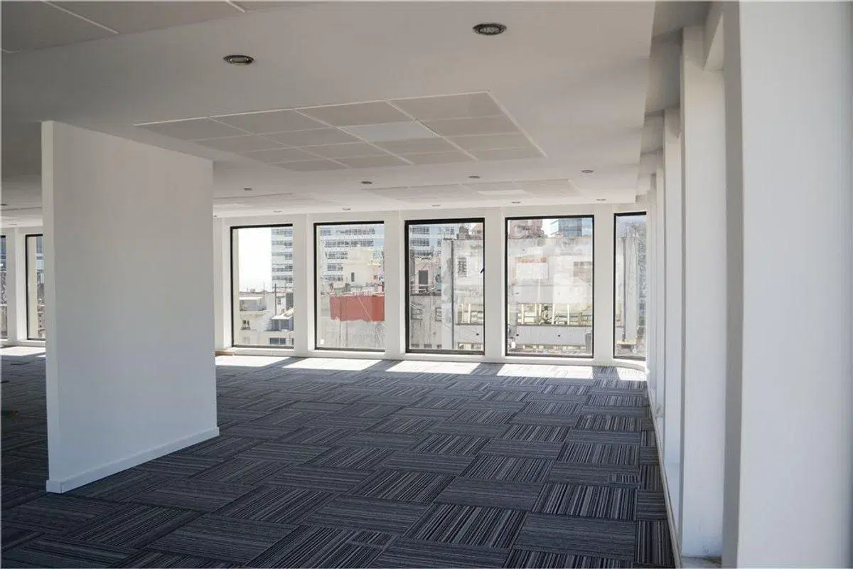 Oficina Microcentro 260m2  Piso Alto 4