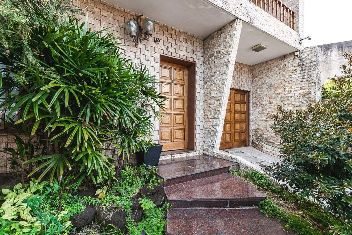 VENTA CASA 5 AMBIENTES RAMOS MEJIA 3
