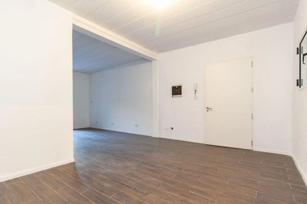 VENTA MONOAMBIENTE EN COLEGIALES CON BALCON! 5