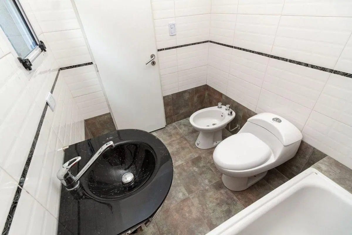 VENTA MONOAMBIENTE EN COLEGIALES CON BALCON! 4