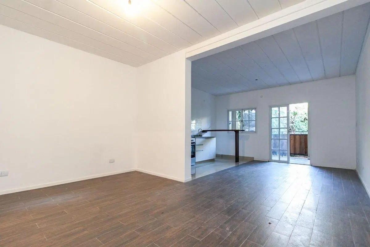 VENTA MONOAMBIENTE EN COLEGIALES CON BALCON! 3