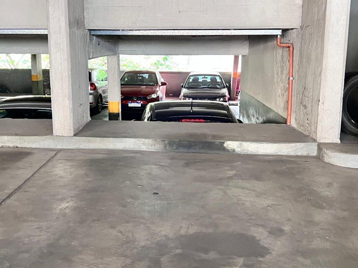 Cochera cubierta en Venta, excelente ubicación