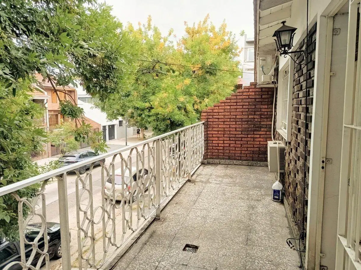 VENTA PH TIPO CASA - COCHERA, BALCÓN, PATIO, PARRI 5