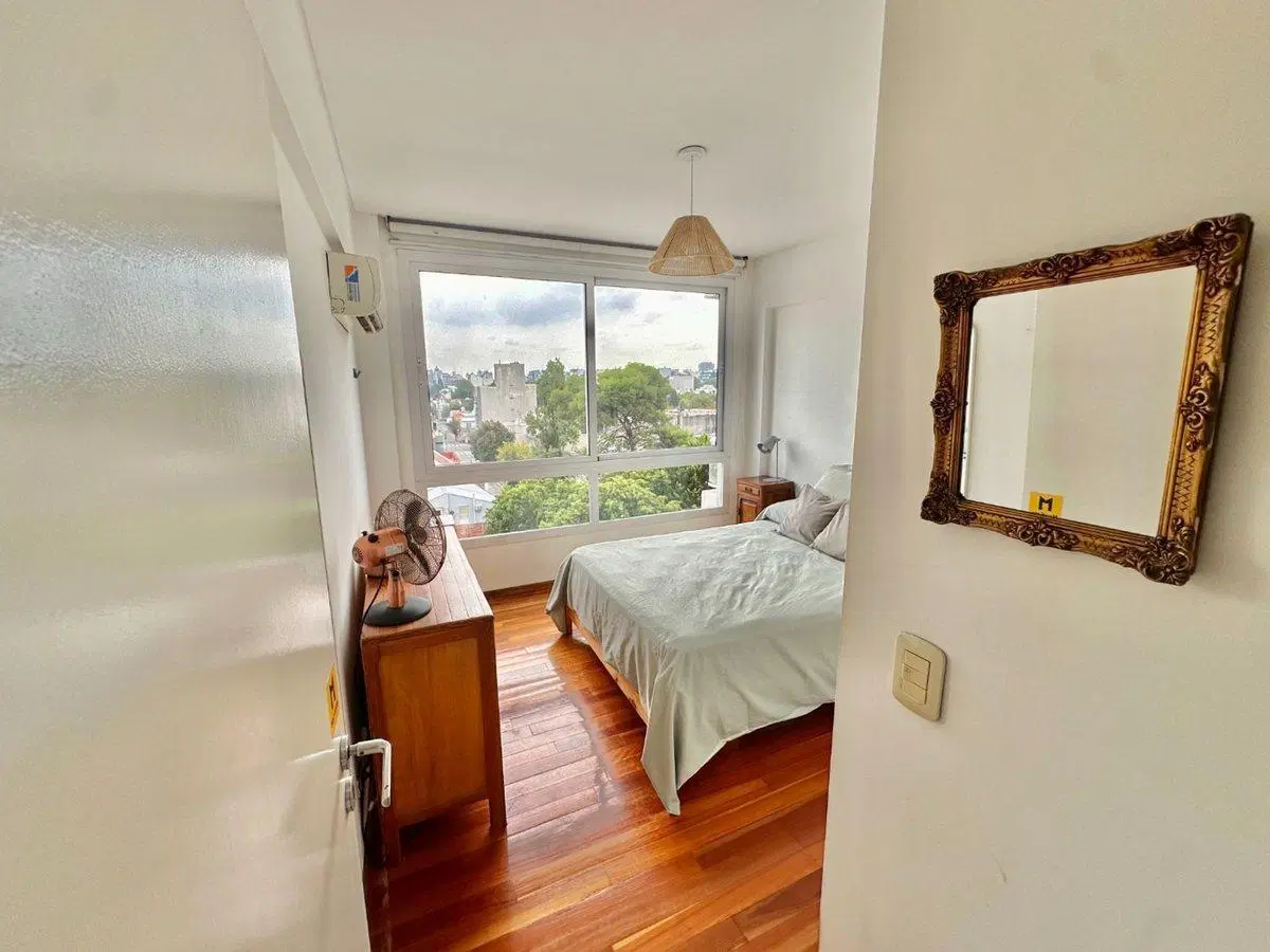 Venta depto 2 ambientes con cochera y balcon! 4