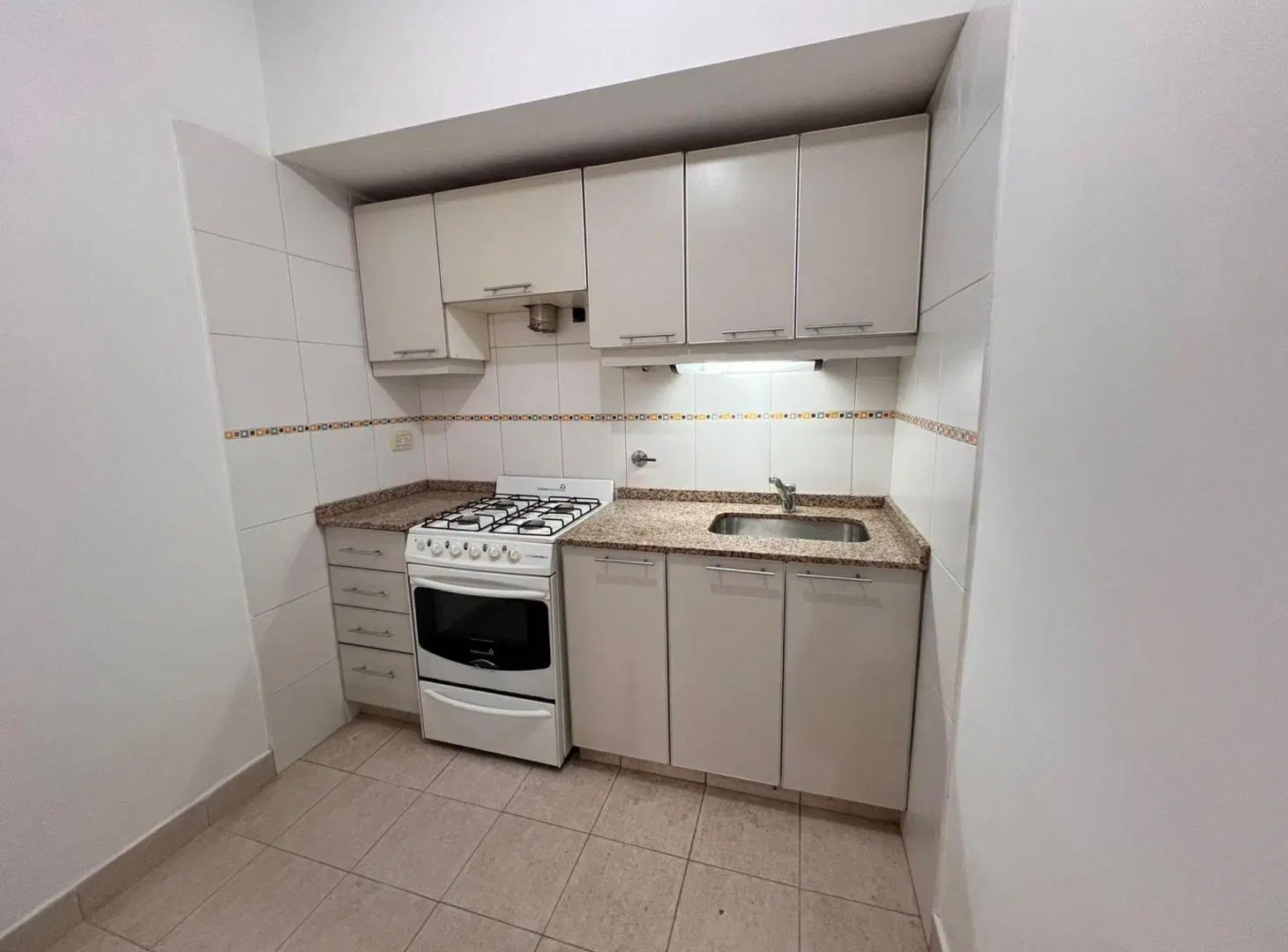 Alquiler Monoambiente c/balcon Villa Urquiza 5