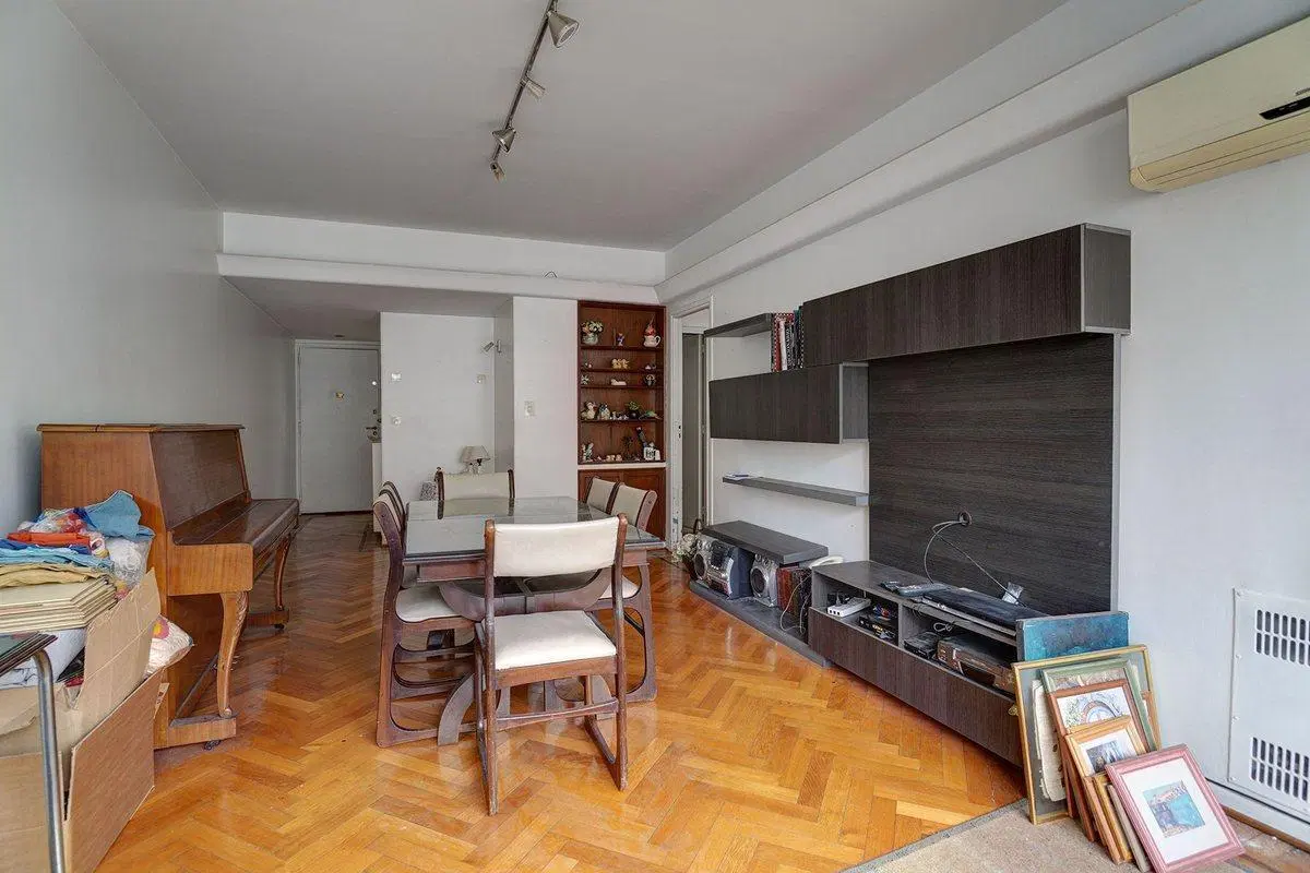 Venta 3 amb al frente con balcon excelente estado 3