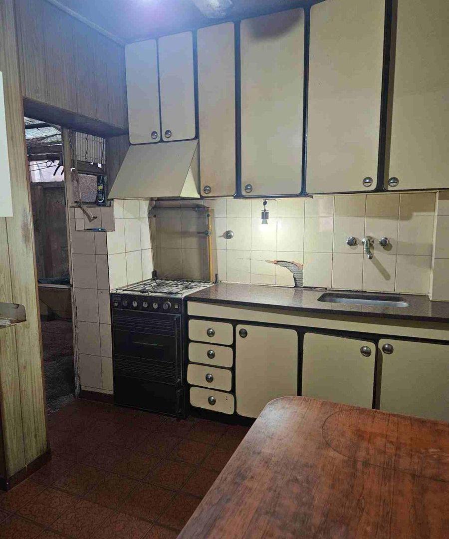 DEPARTAMENTO 3 AMB + PATIO VENTA ALMAGRO CABA