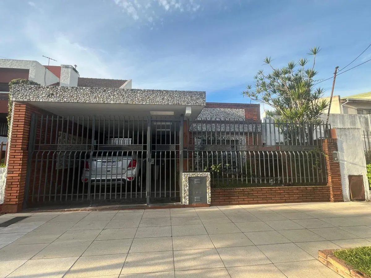 VENTA O PERMUTA CASA EN SAN ANDRES, SAN MARTIN 4