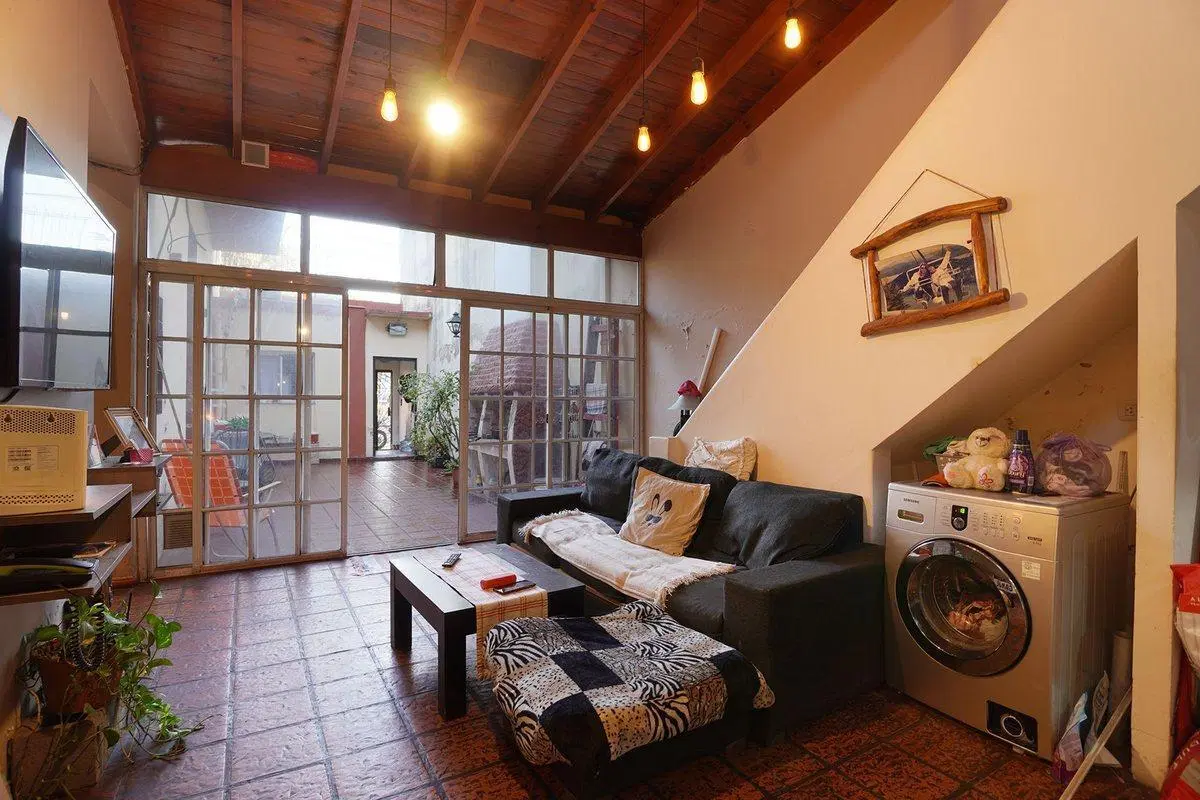 VENTA CASA 5 AMB PATIO + TERRAZA -PARQUE PATRICIOS 4