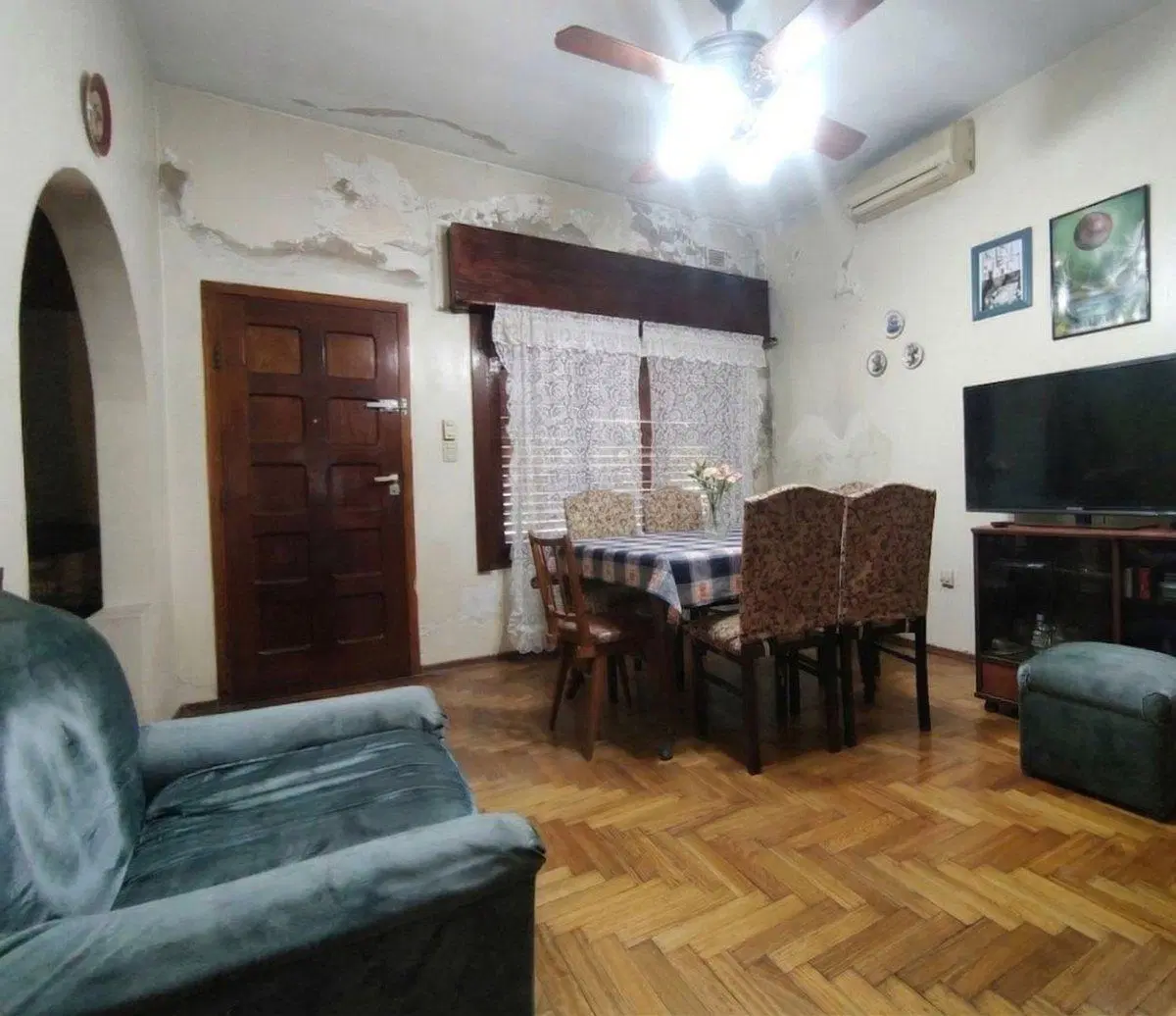 Venta Casa JL Suarez JARDIN-PATIO PARRILLA-COCHERA 3