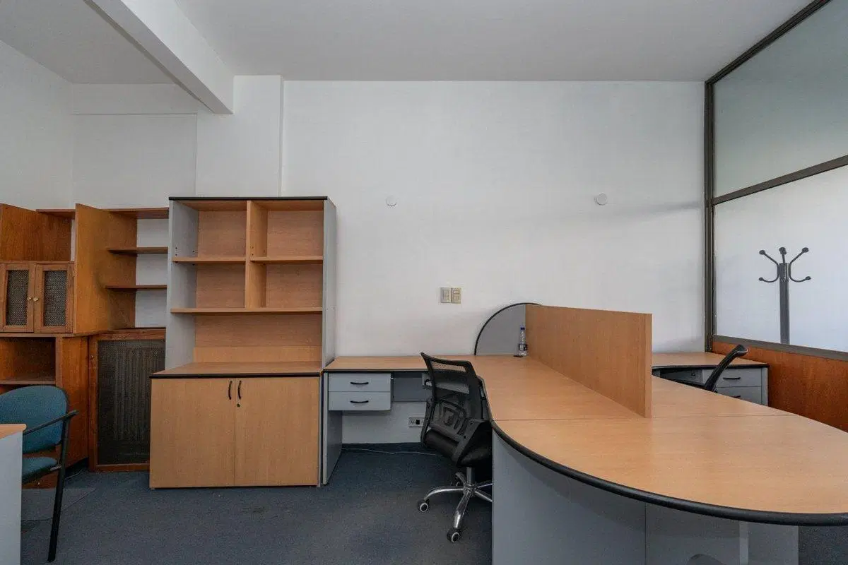 VENTA OFICINA SAN NICOLÁS 4