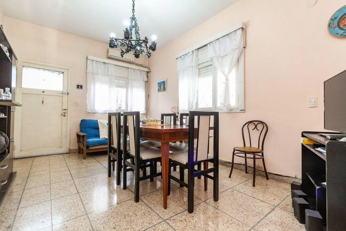 Casa  Parque Avellaneda Multifamiliar con Garaje 2