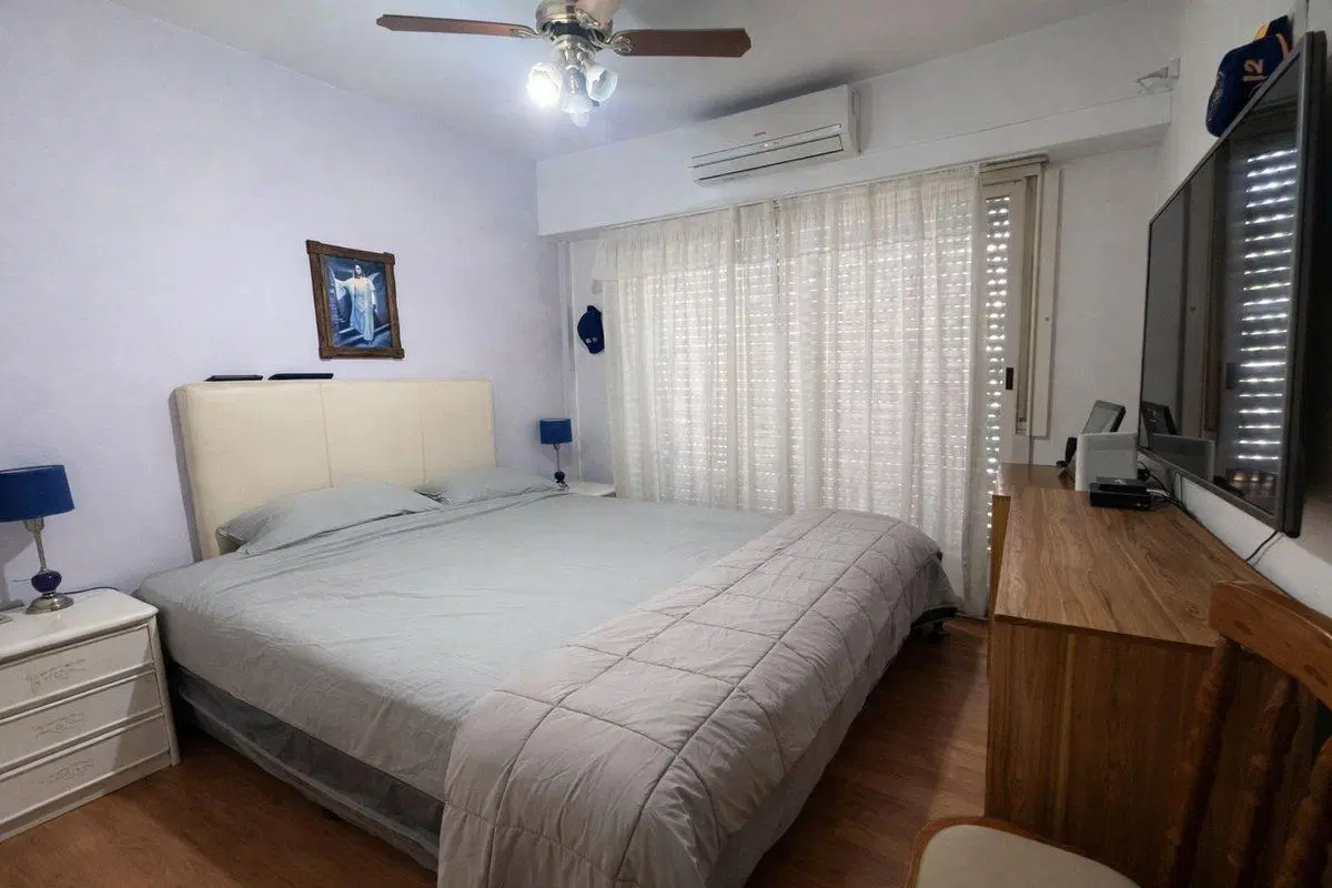 Venta 3 amb con dependencia y Balcón al frente 4