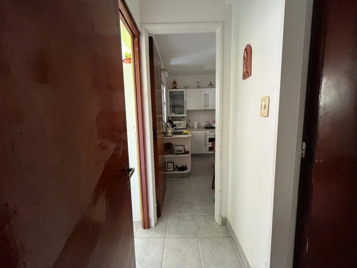 Venta 3 amb con dependencia y Balcón al frente 2