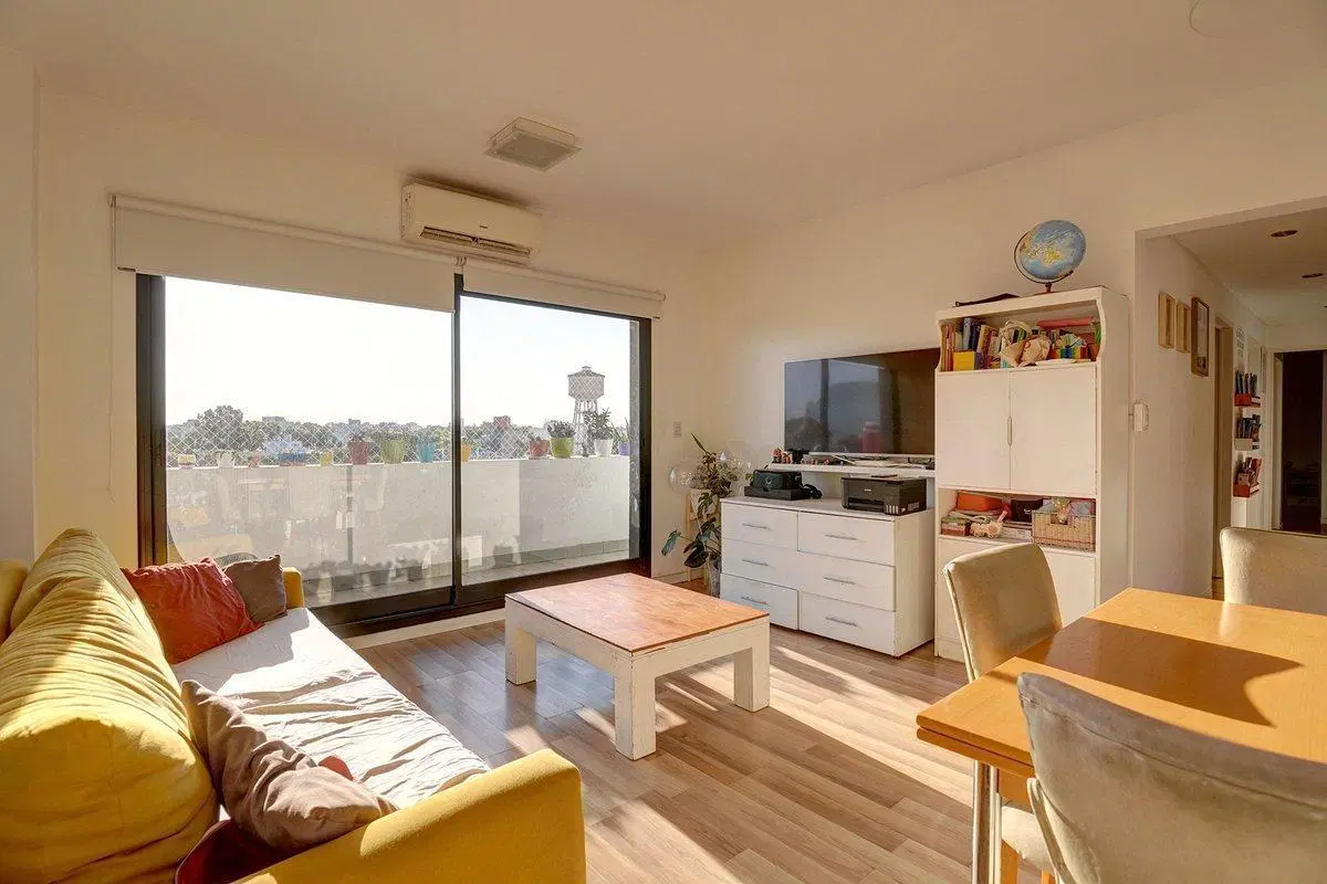 Venta departamento 3 amb. Cochera-Pileta-Balcon 4