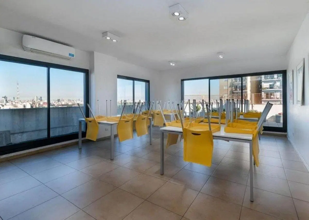 Venta departamento 3 amb. Cochera-Pileta-Balcon 2