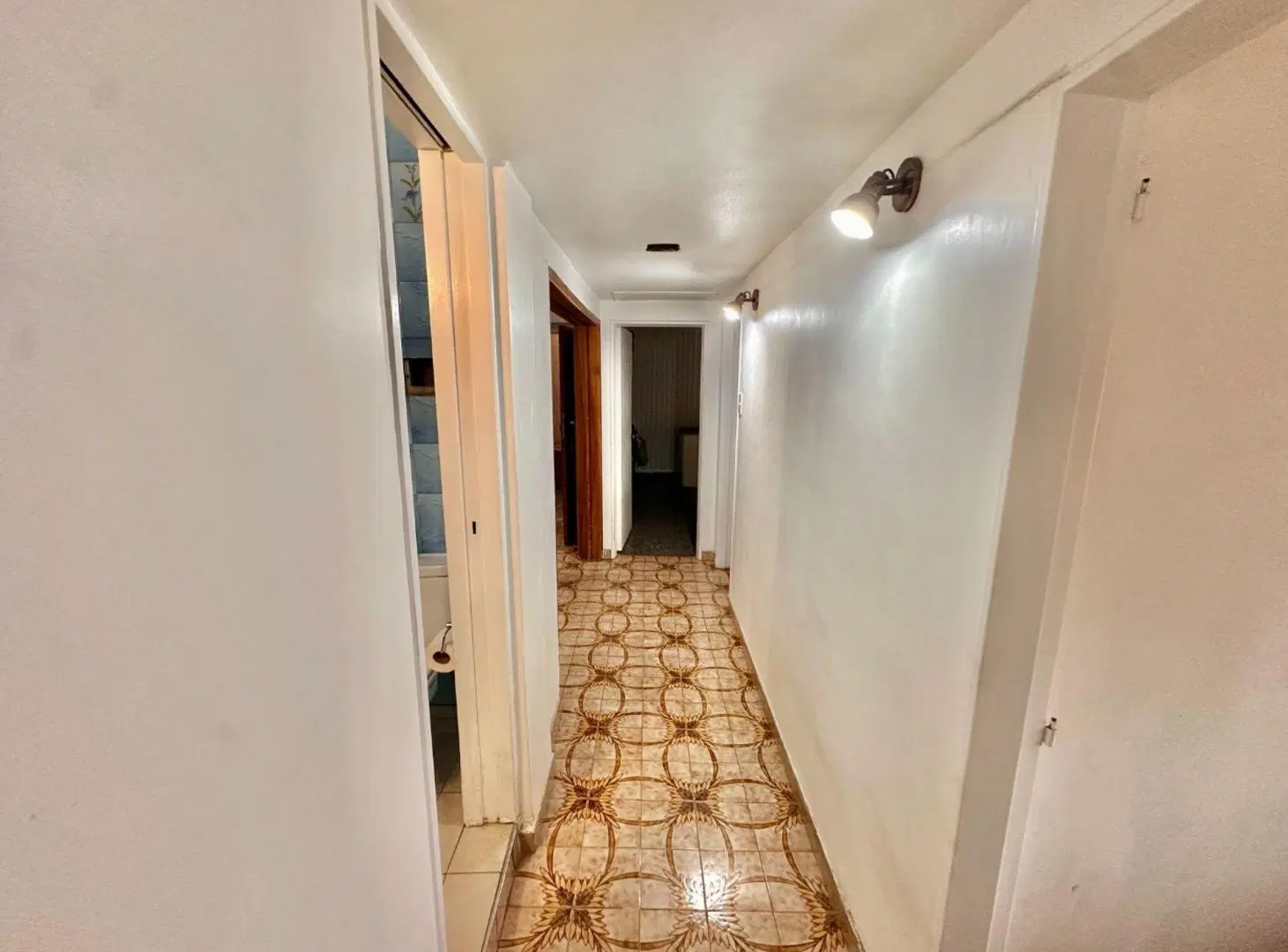 Venta 2 casas con cochera y local apto credito! 4
