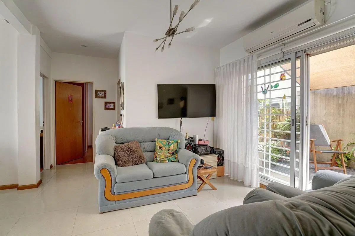 PH DE 3 AMBIENTES CON TERRAZA, QUINCHO Y COCHERA 4