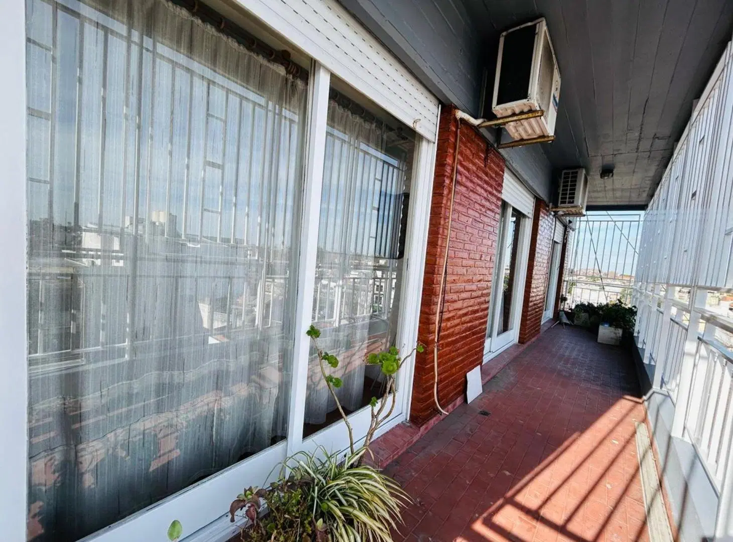 VENTA DEPARTAMENTO 3 AMB FRENTE EN LOMAS MIRADOR 5