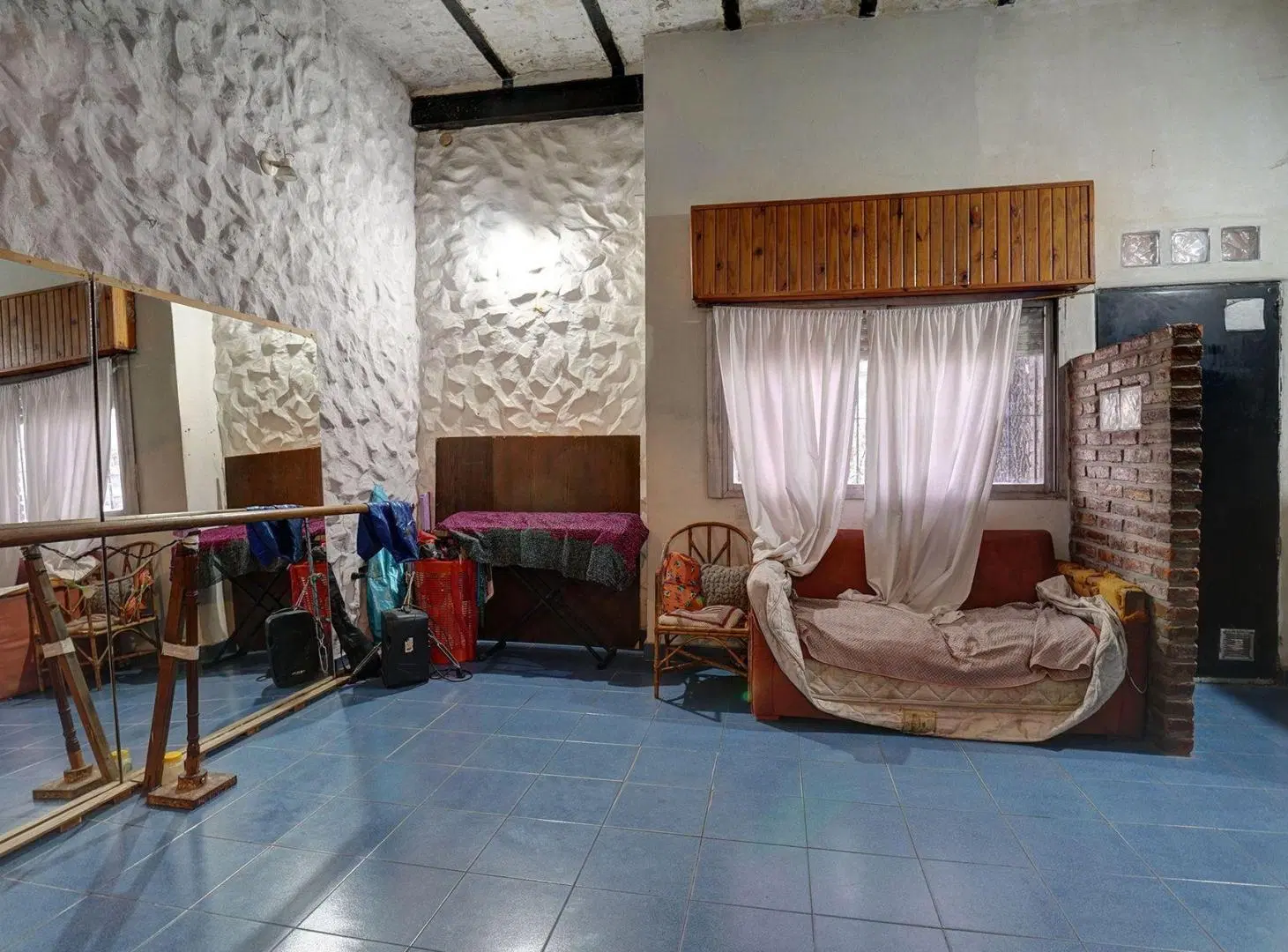 Venta Casa 4 ambientes Parque Chacabuco 5