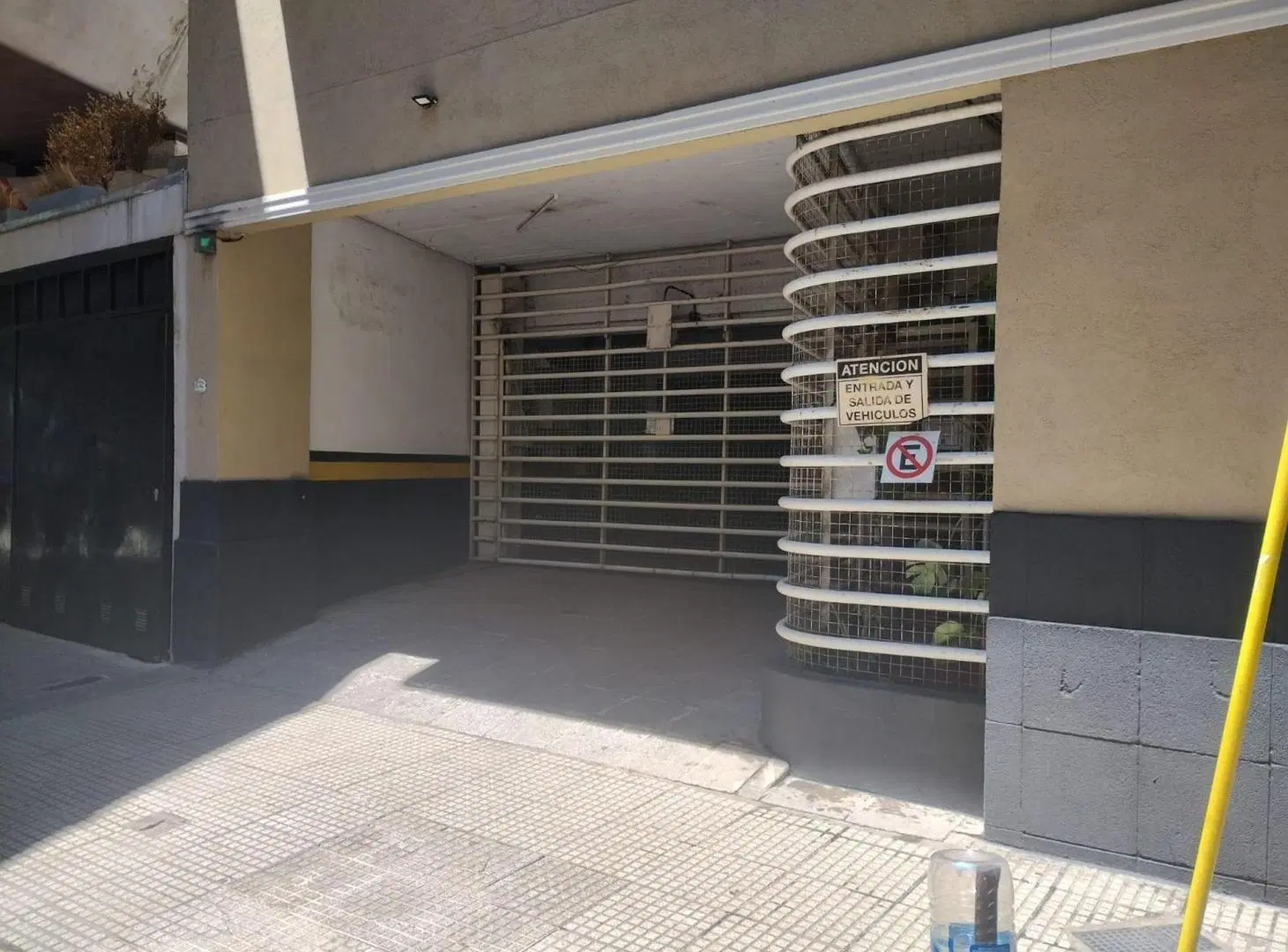 VENTA COCHERA BELGRANO 4