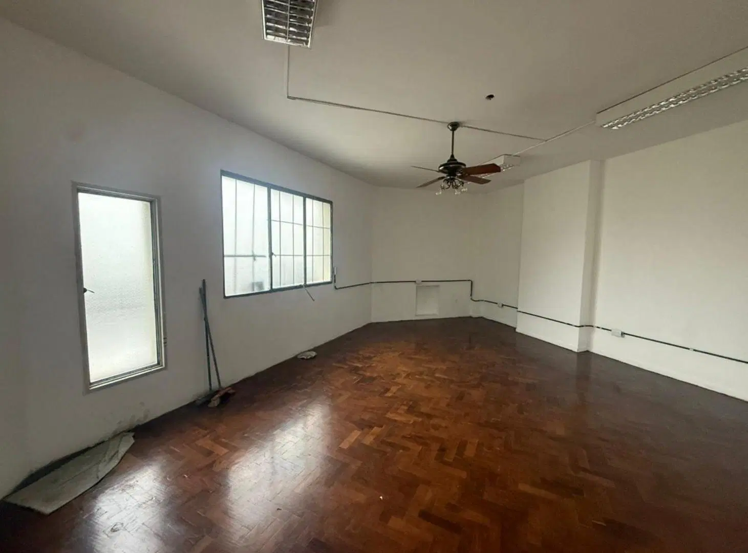 VENTA 2 OFICINAS CON SALIDA A TERRAZA - SAN TELMO 3