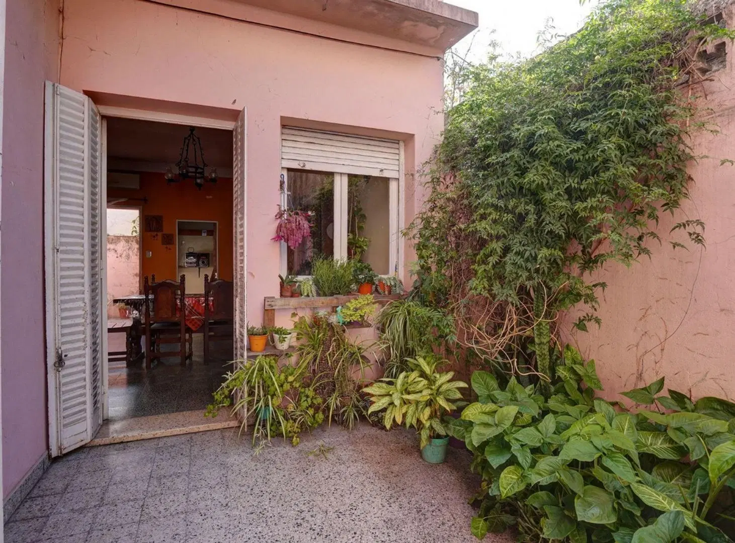 HERMOSO PH 4 AMB. /VENTA - MONTE CASTRO 3