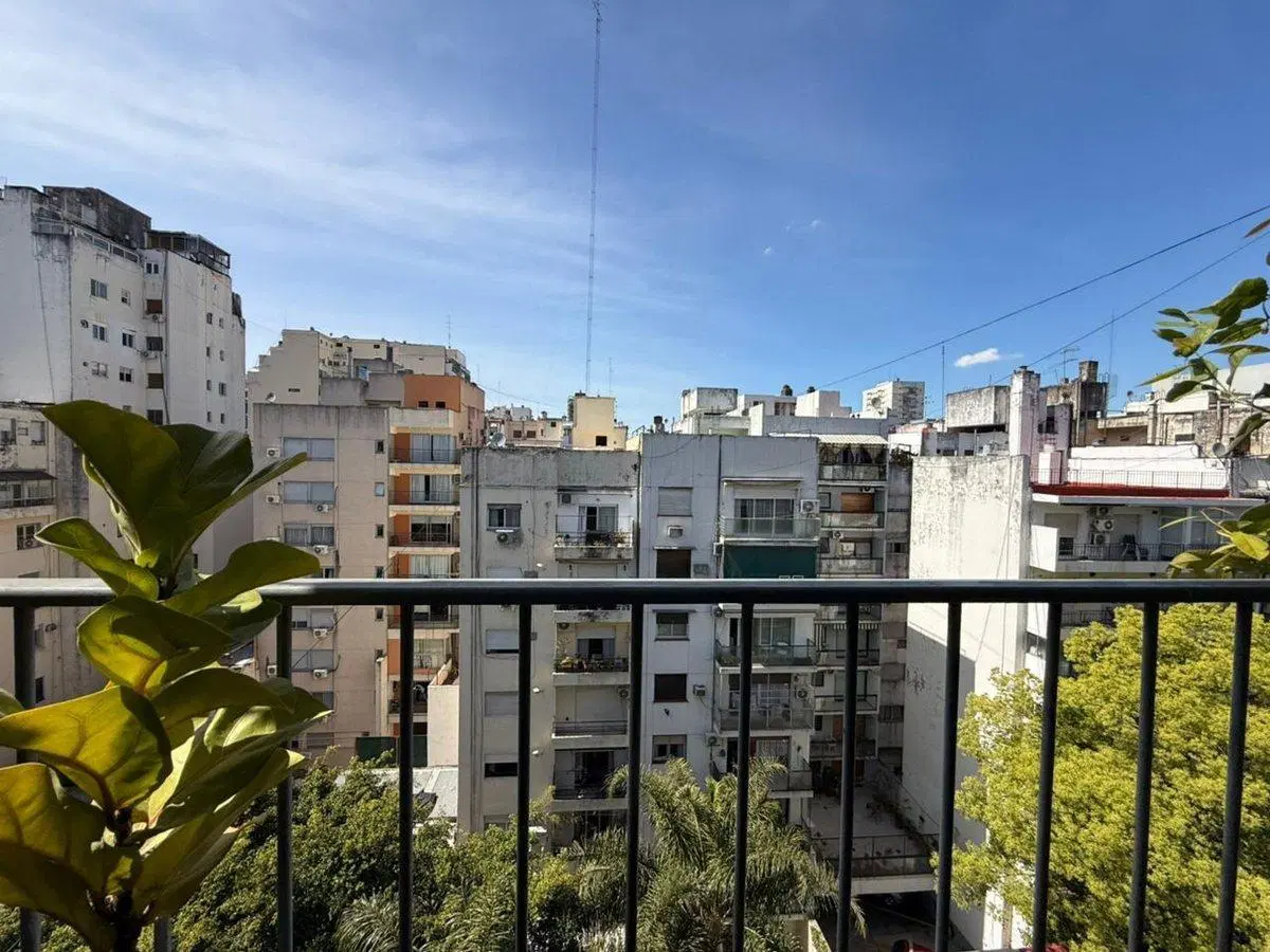 VENTA DPTO 4 AMBIENTES CON 2 BALCONES - BELGRANO 2