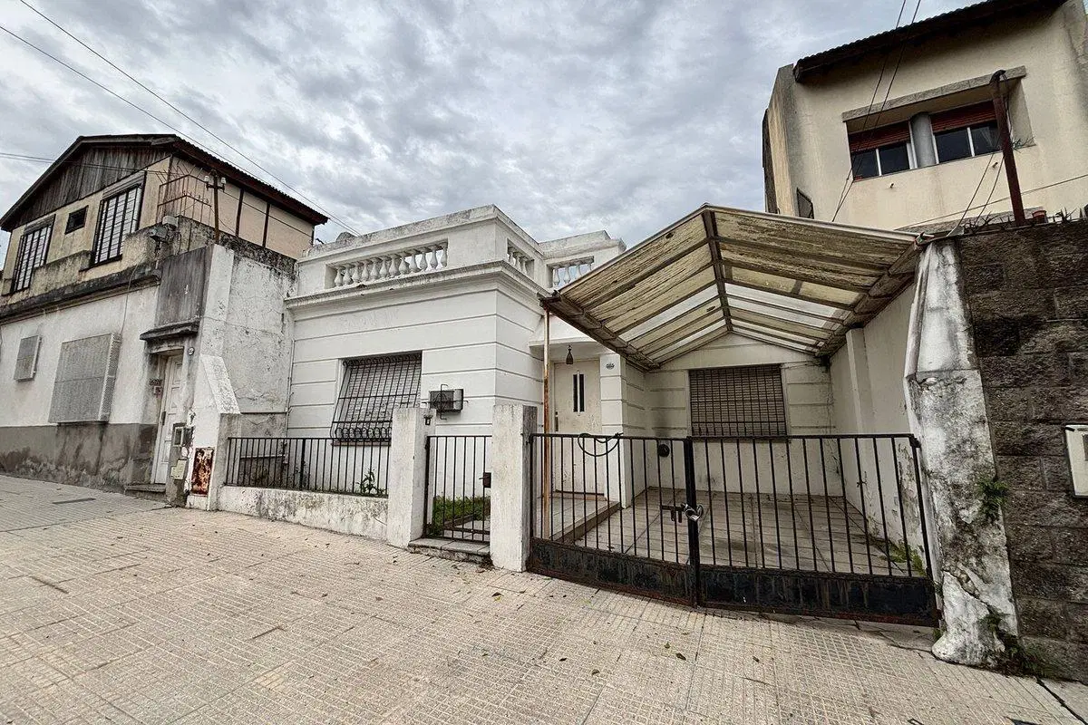 Venta Casa 3 amb, coch, galpon, Lugano APTO CRED! 3