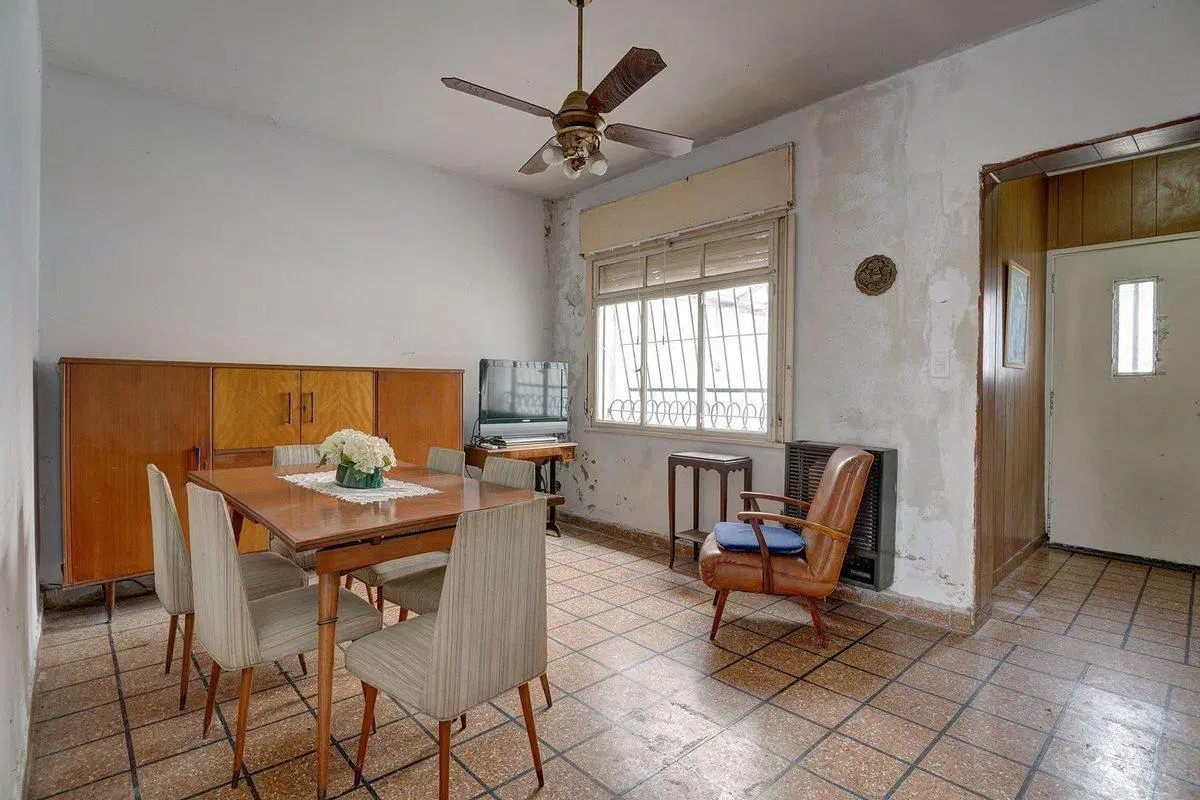 Venta Casa 3 amb, coch, galpon, Lugano APTO CRED! 2