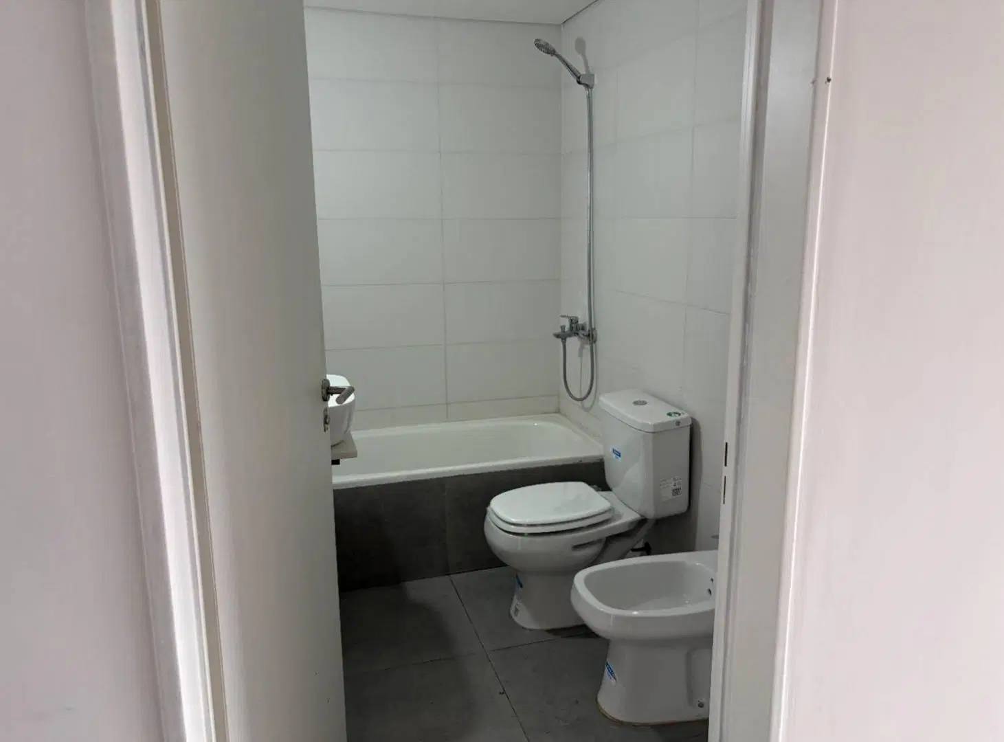 VENTA MONOAMBIENTE FLORESTA 3