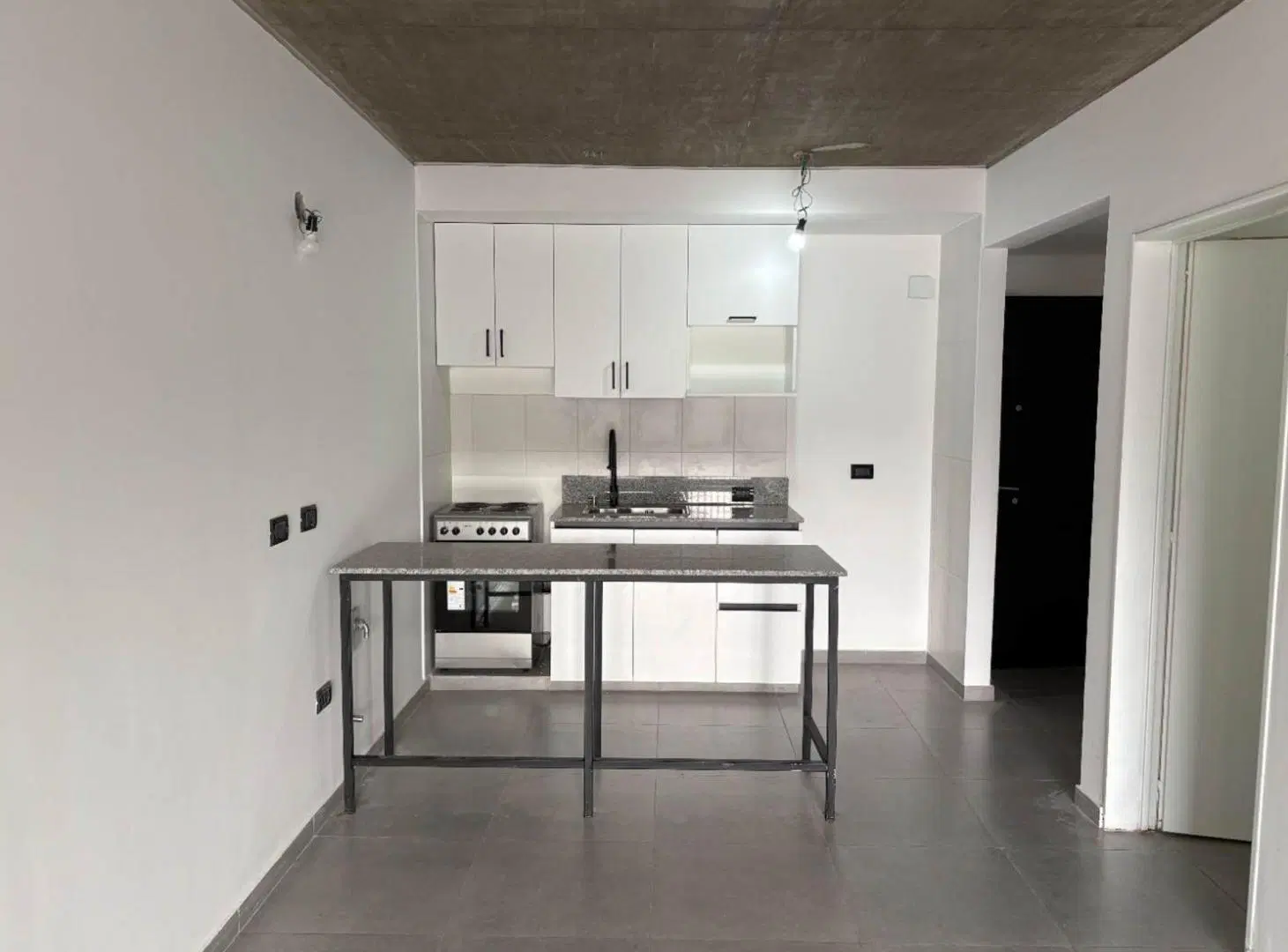 VENTA MONOAMBIENTE FLORESTA 2