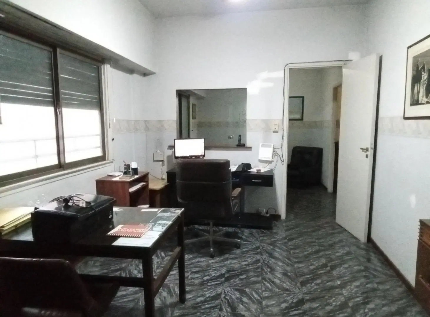 Venta Departamento 4 ambientes Moron 3