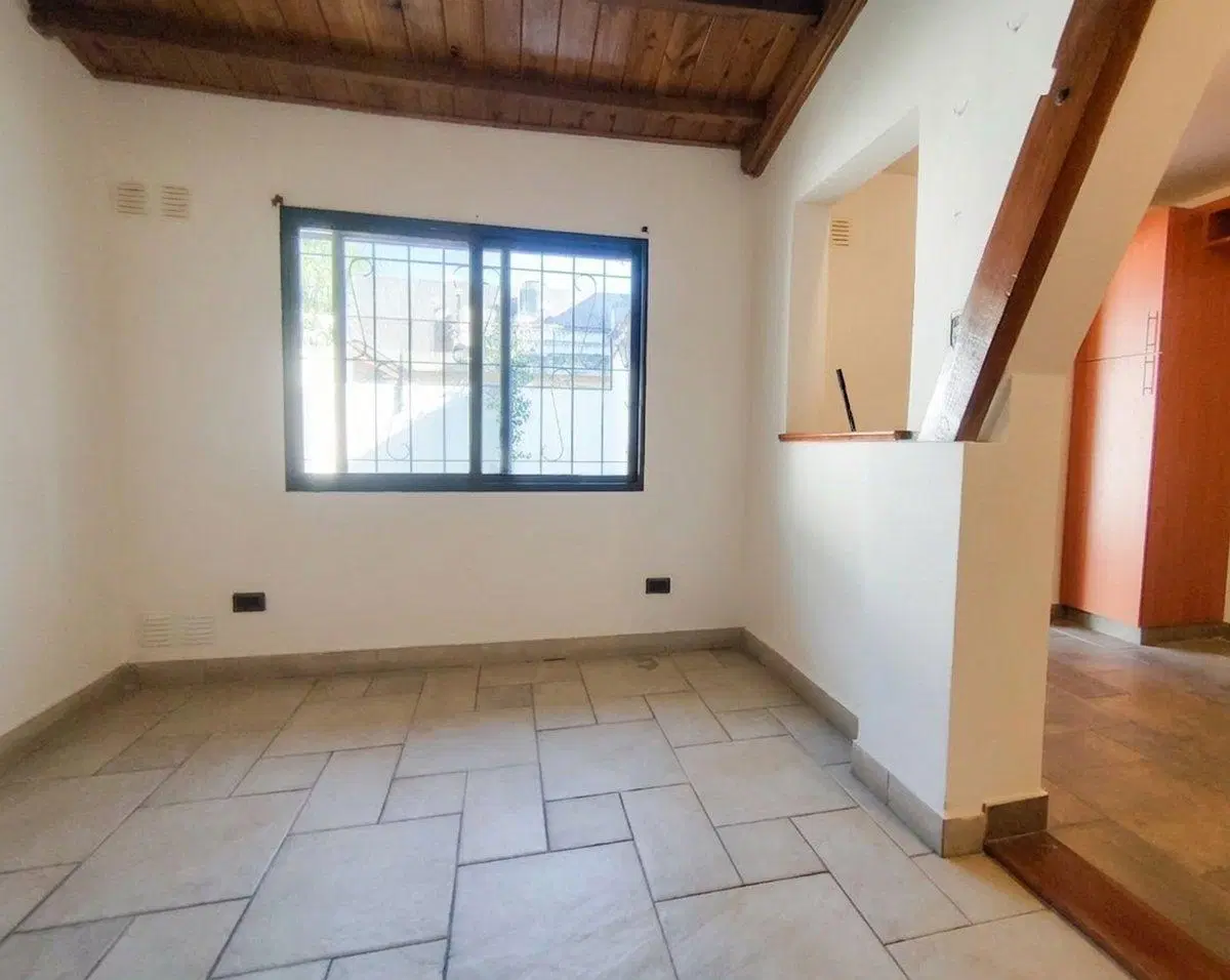 Venta Casa 5 ambientes Villa Ballester 4