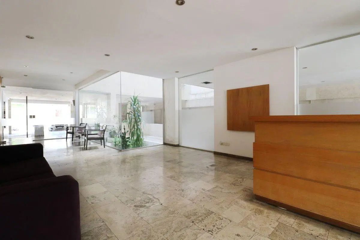 Departamento 3 Ambientes y  2 Cocheras Florida 2